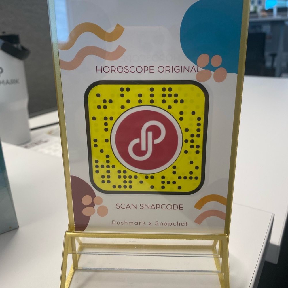 Team posh has lenses on Snapchat